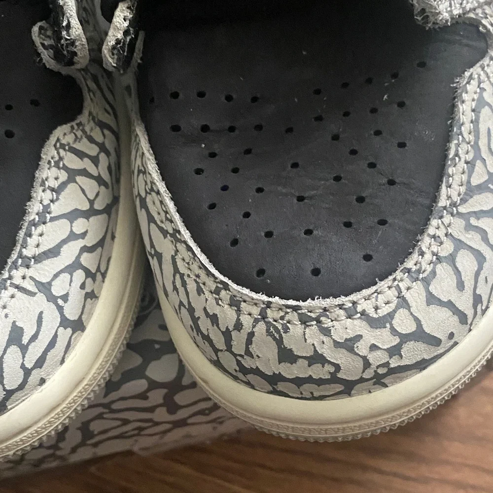 Nike Air Jordan 1 Low Elephant Print - Black, Gray & White